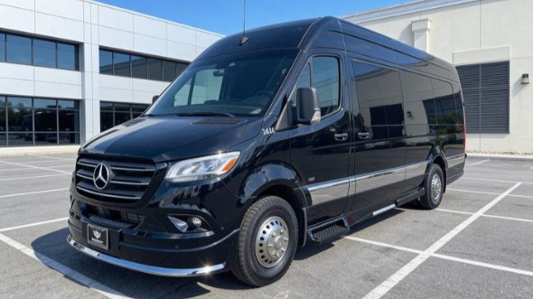 10 passenger sprinter van boston