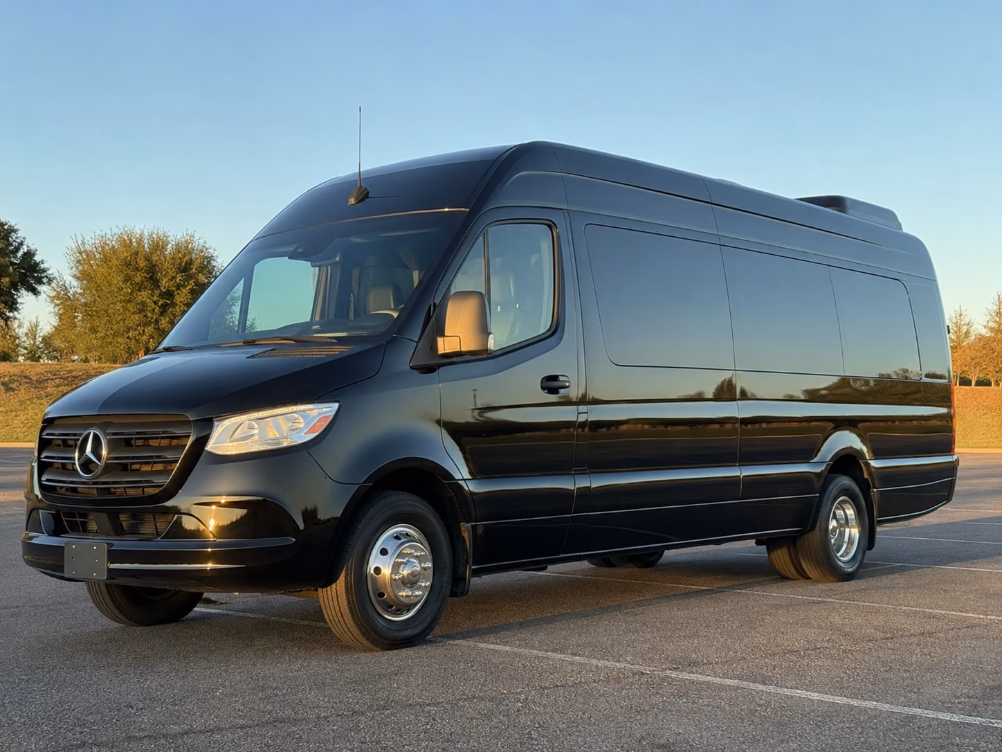 boston 8 passenger sprinter van
